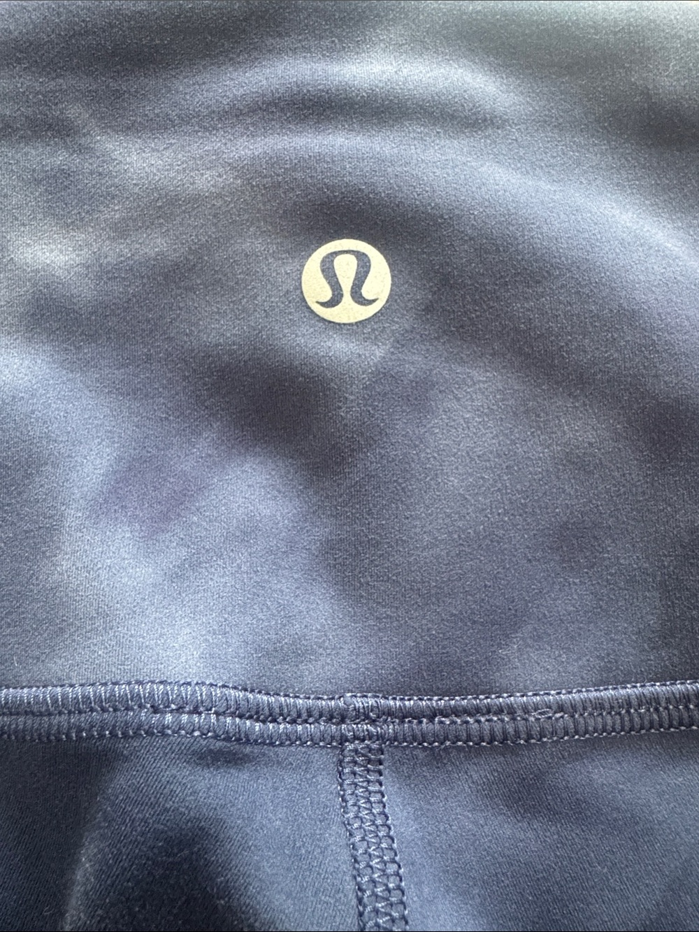 lululemon athletica Navy High-Rise Women's Bike Shorts - Picture 4 of 4